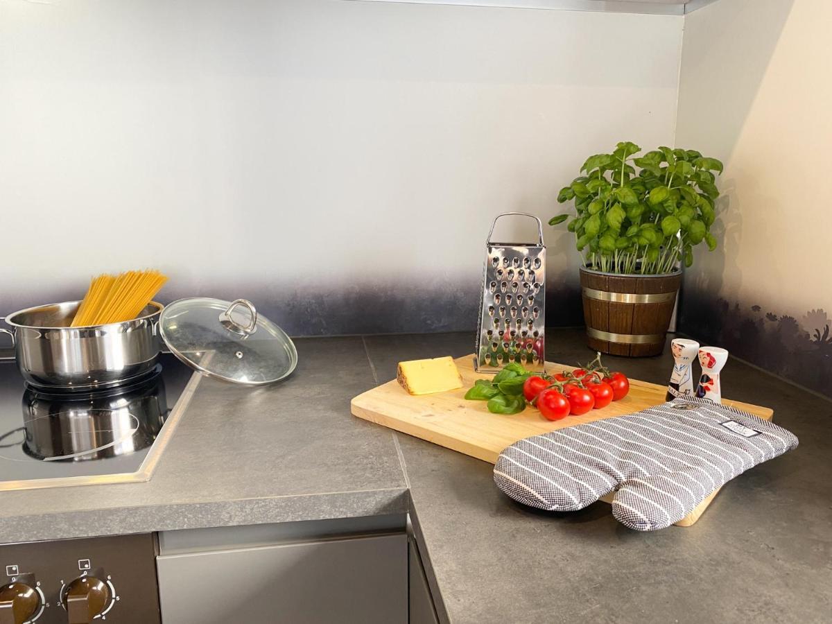 Apartment Modernes In Zentrumsnaehe Mit Eigenem Stellplatz Baden-Baden