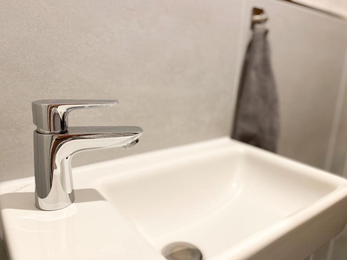 Modernes In Zentrumsnaehe Mit Eigenem Stellplatz