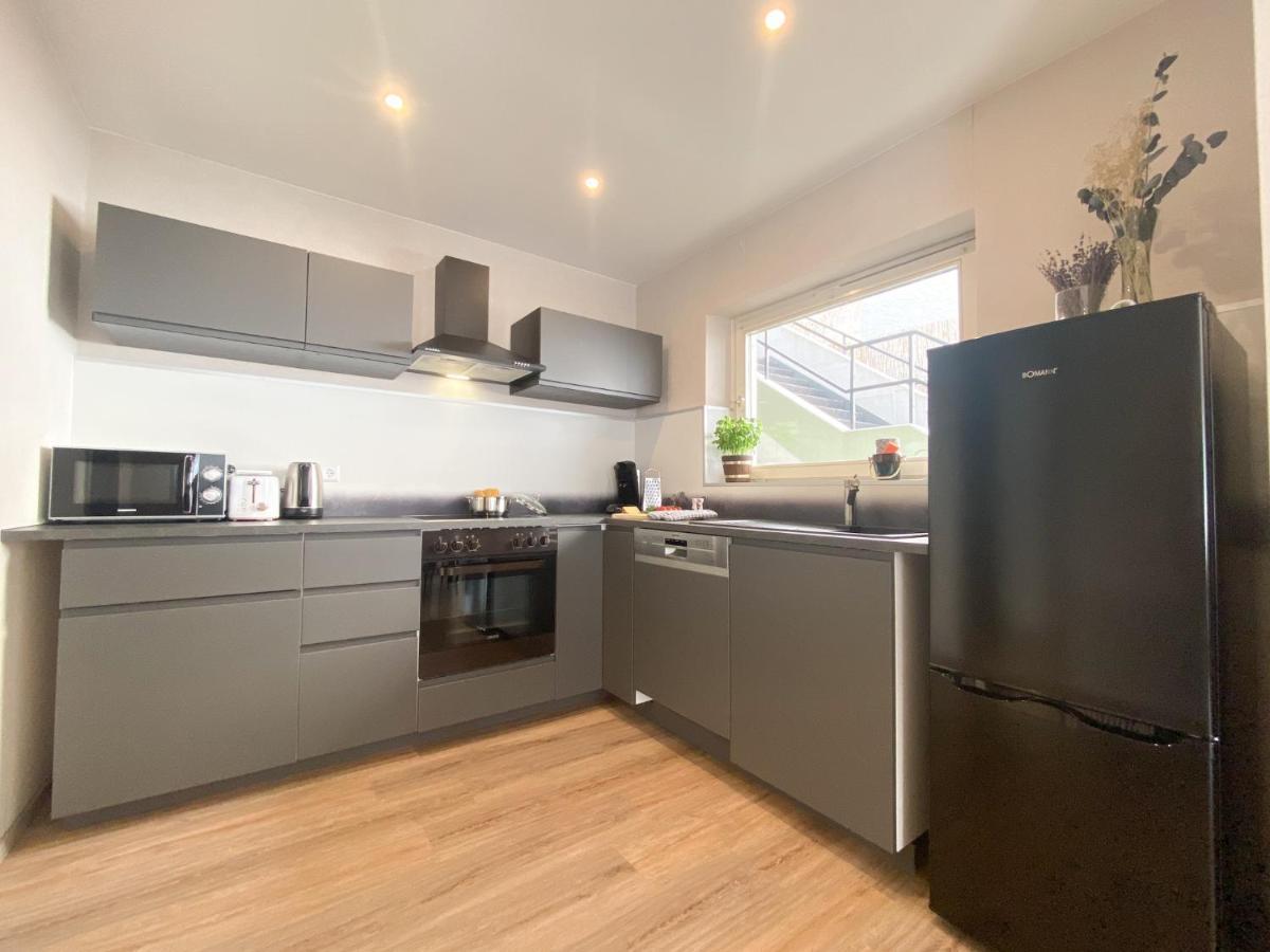 Apartment Modernes In Zentrumsnaehe Mit Eigenem Stellplatz *